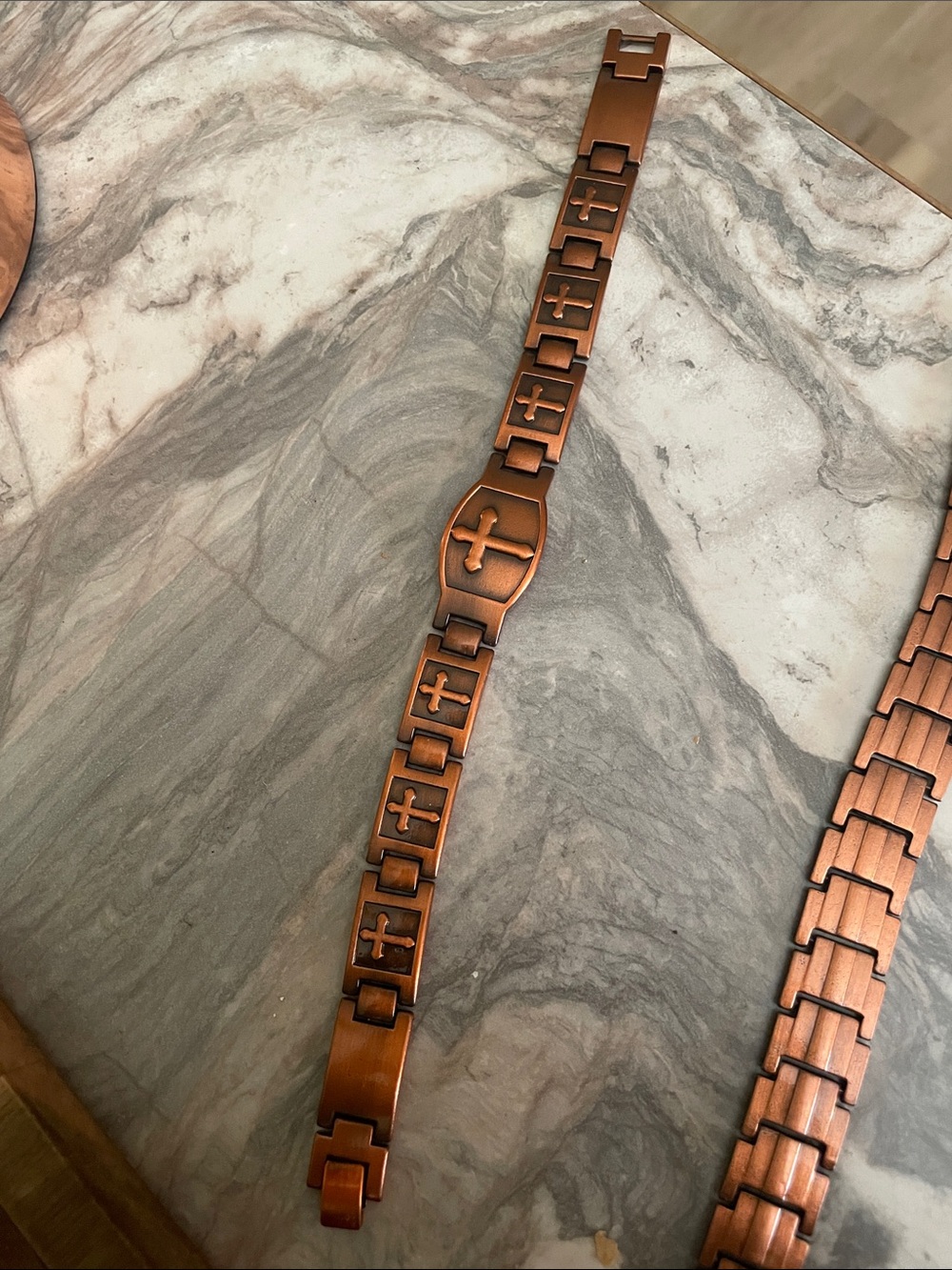 Matte Copper Cross-Link Bracelet
